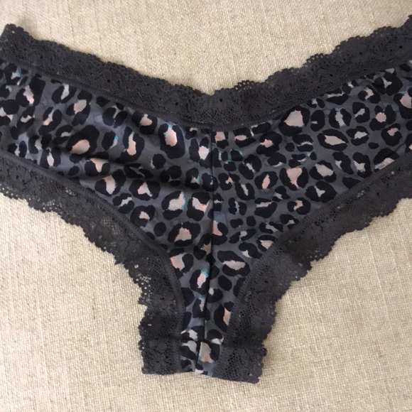 Victory Secret Leopard Print Slip with Panties - Picture 11 of 11